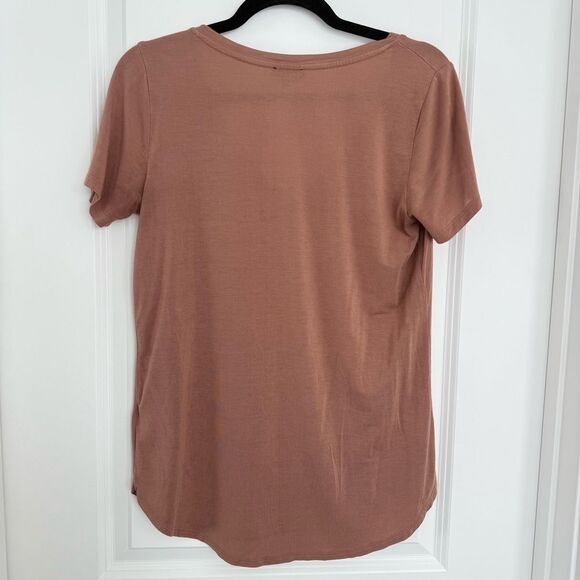 DYNAMITE | Dusty Pink Short Sleeve Relaxed Tee - Picture 3 of 6